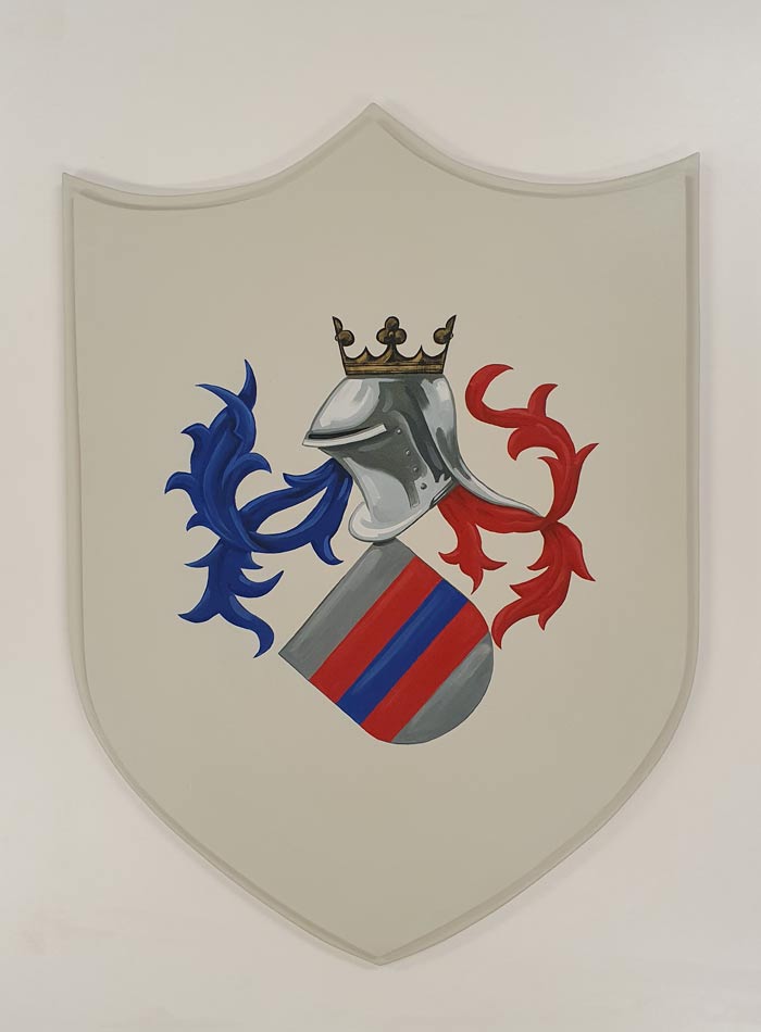 Traditionelt våbenskjold malet på træskjold